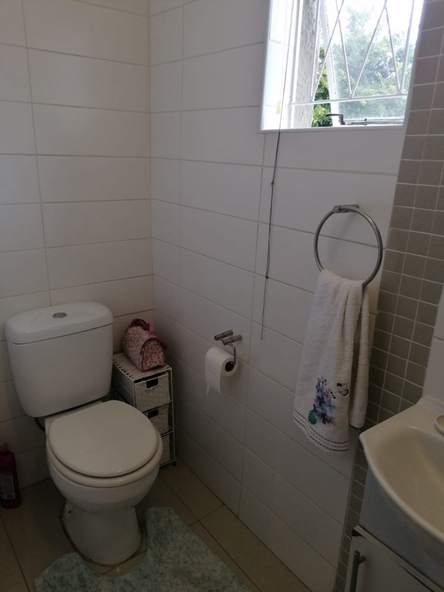 To Let 1 Bedroom Property for Rent in Kabega Park Eastern Cape